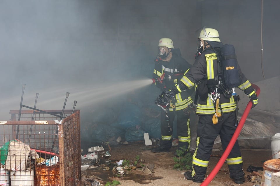 Protección total: Venta de equipo contra incendios